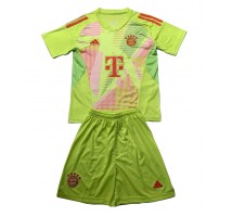 Bayern Munich Bramkarskie Koszulka Podstawowa dzieci 2024-25 Krótki Rękaw (+ krótkie spodenki)